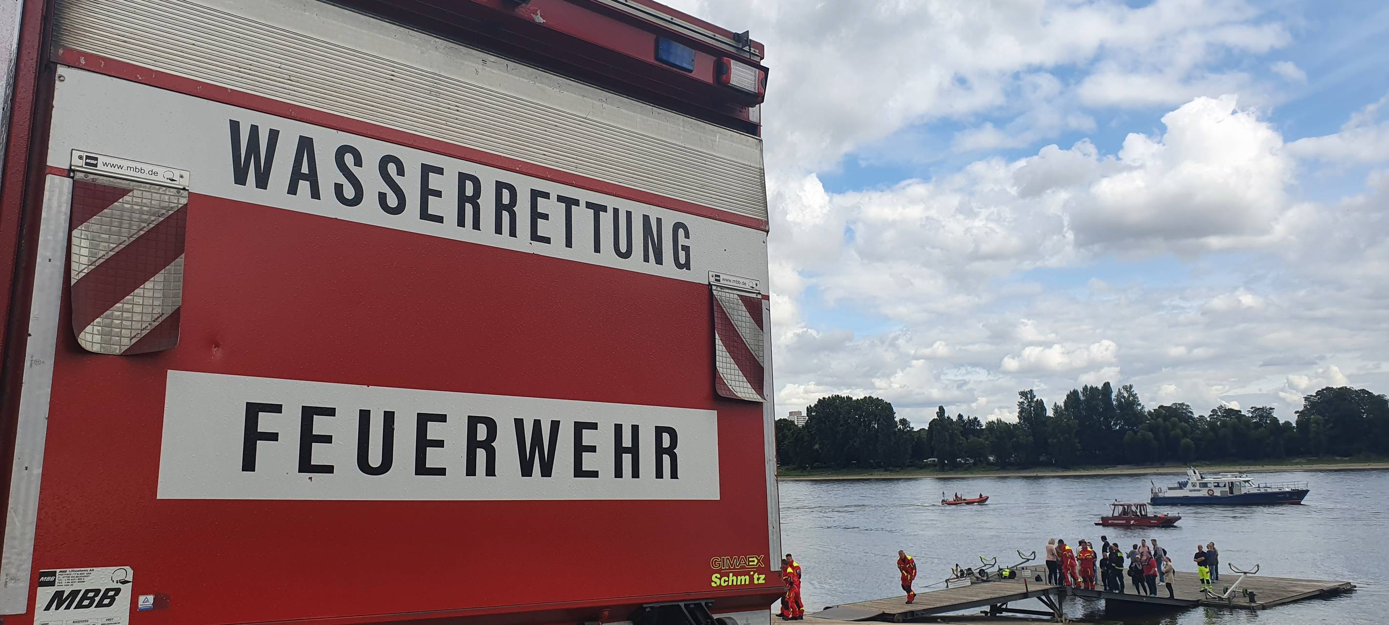 Unbelehrbarer Rheinschwimmer löst Großeinsatz aus