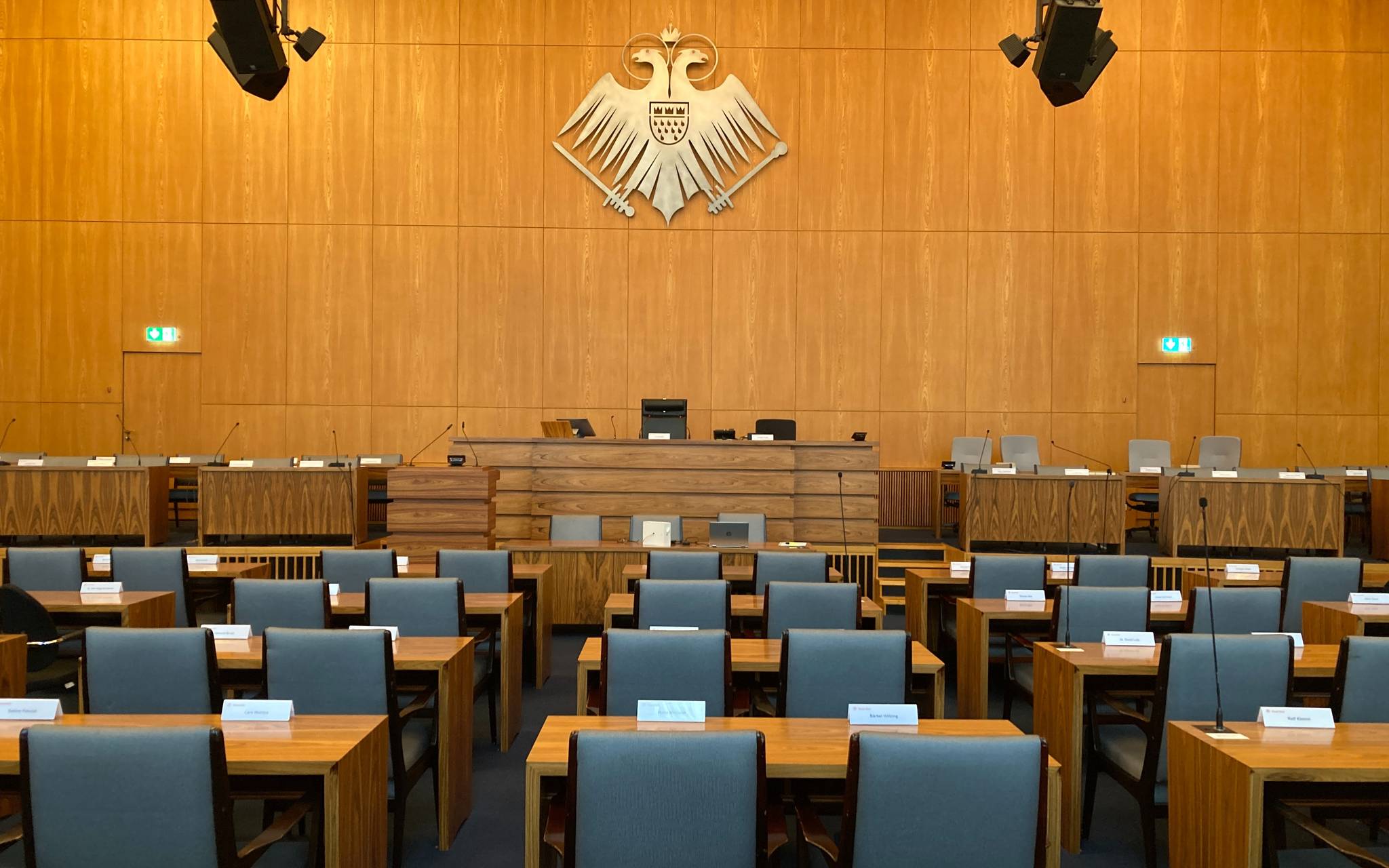 Köln muss sparen - Haushalt im Stadtrat vorgestellt