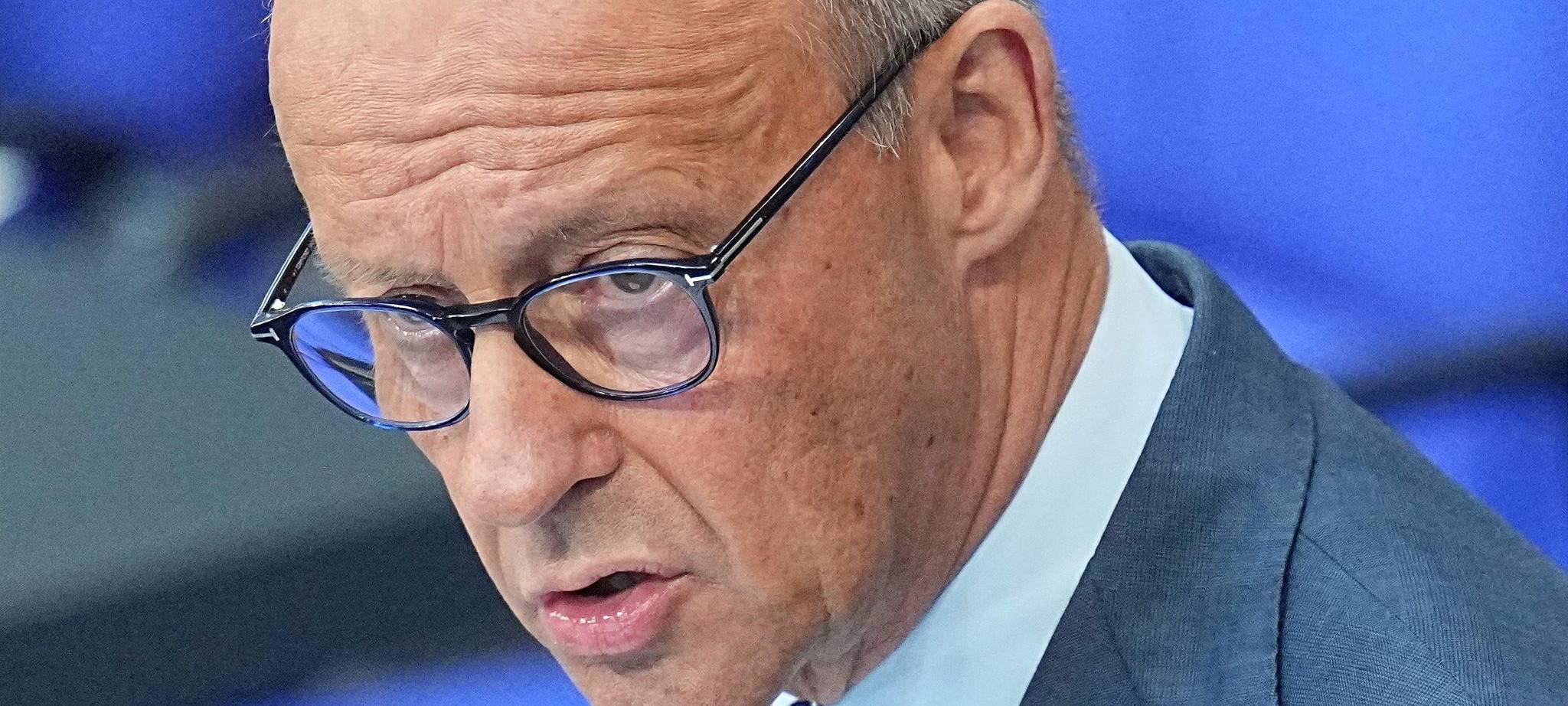 Bundestag mit Regierungserklärung von Bundeskanzler Merz